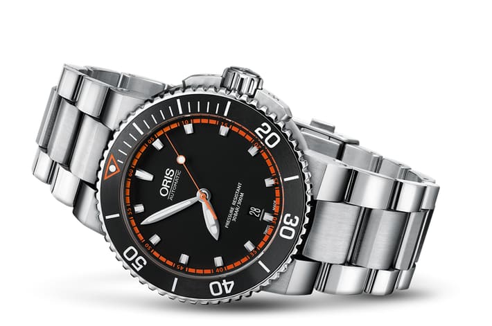 Image of Aquis Date